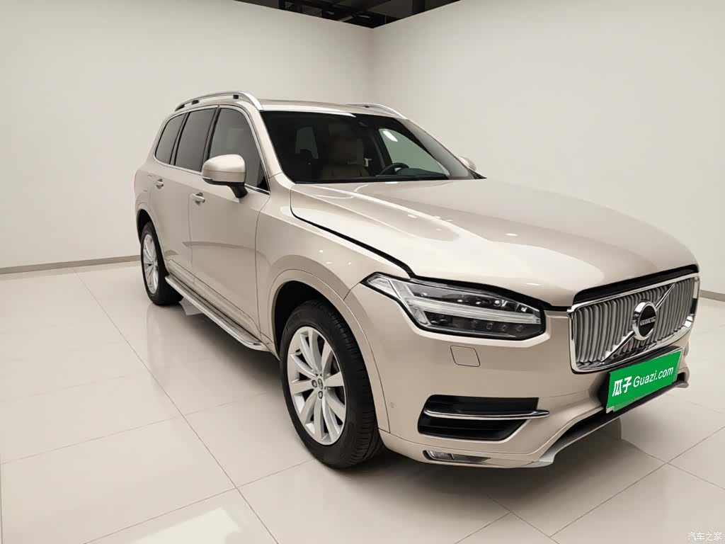 Volvo XC90, 2017 3