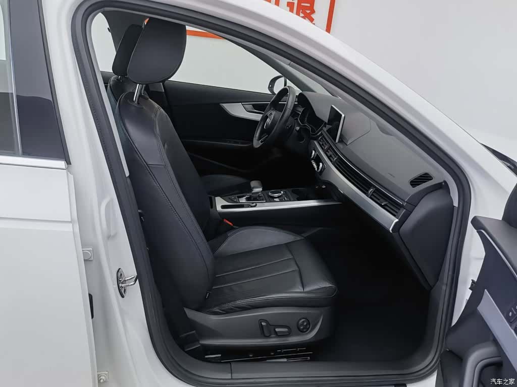 Audi A4L, 2018 23