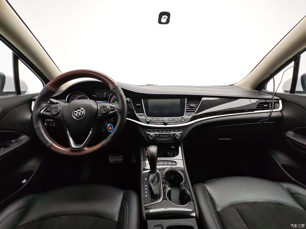 Buick Verano, 2016 все фото
