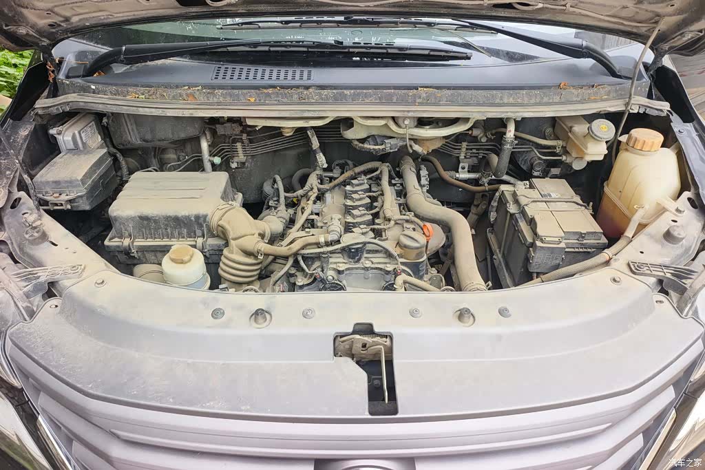 DongFeng M5L, 2023 10
