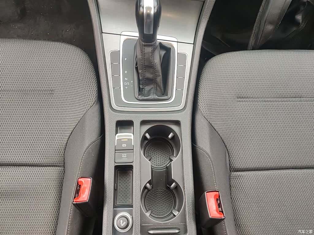 Volkswagen Golf, 2016 14