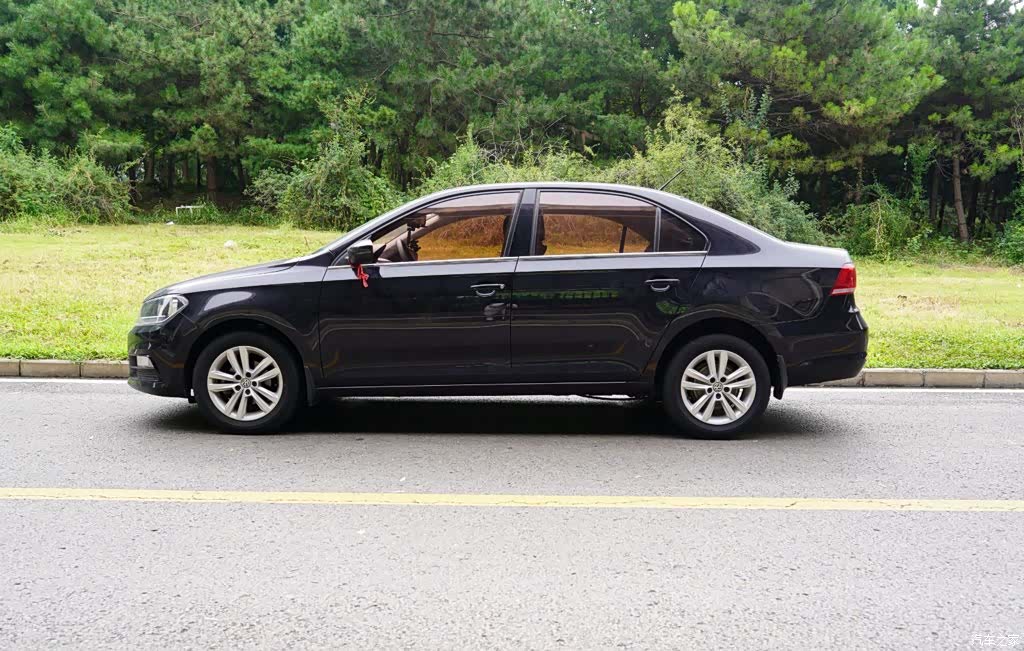 Volkswagen Santana, 2017 12