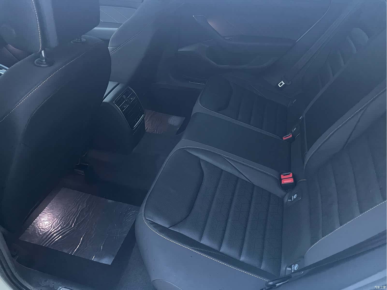 Volkswagen CC, 2024 9