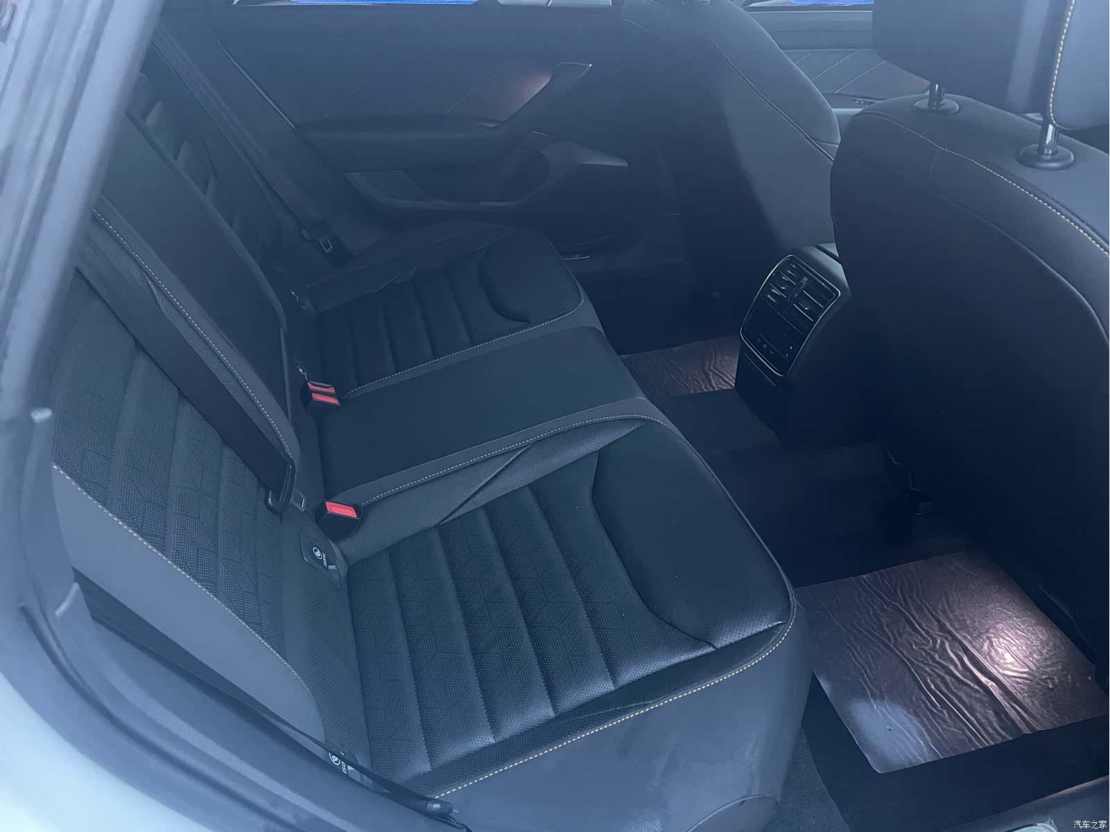 Volkswagen CC, 2024 7