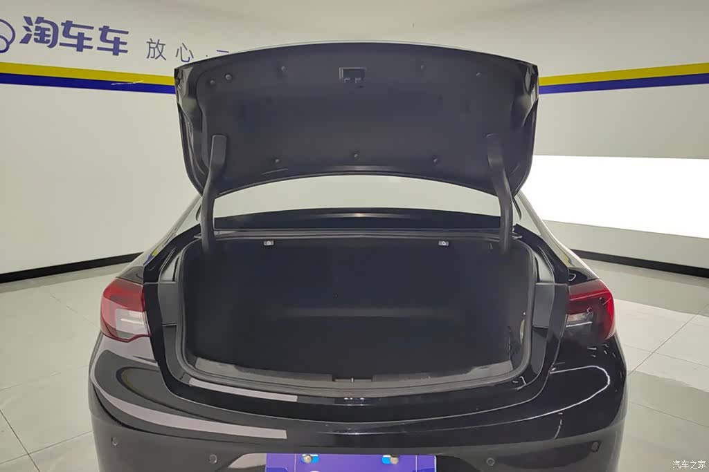 Buick Regal, 2020 4