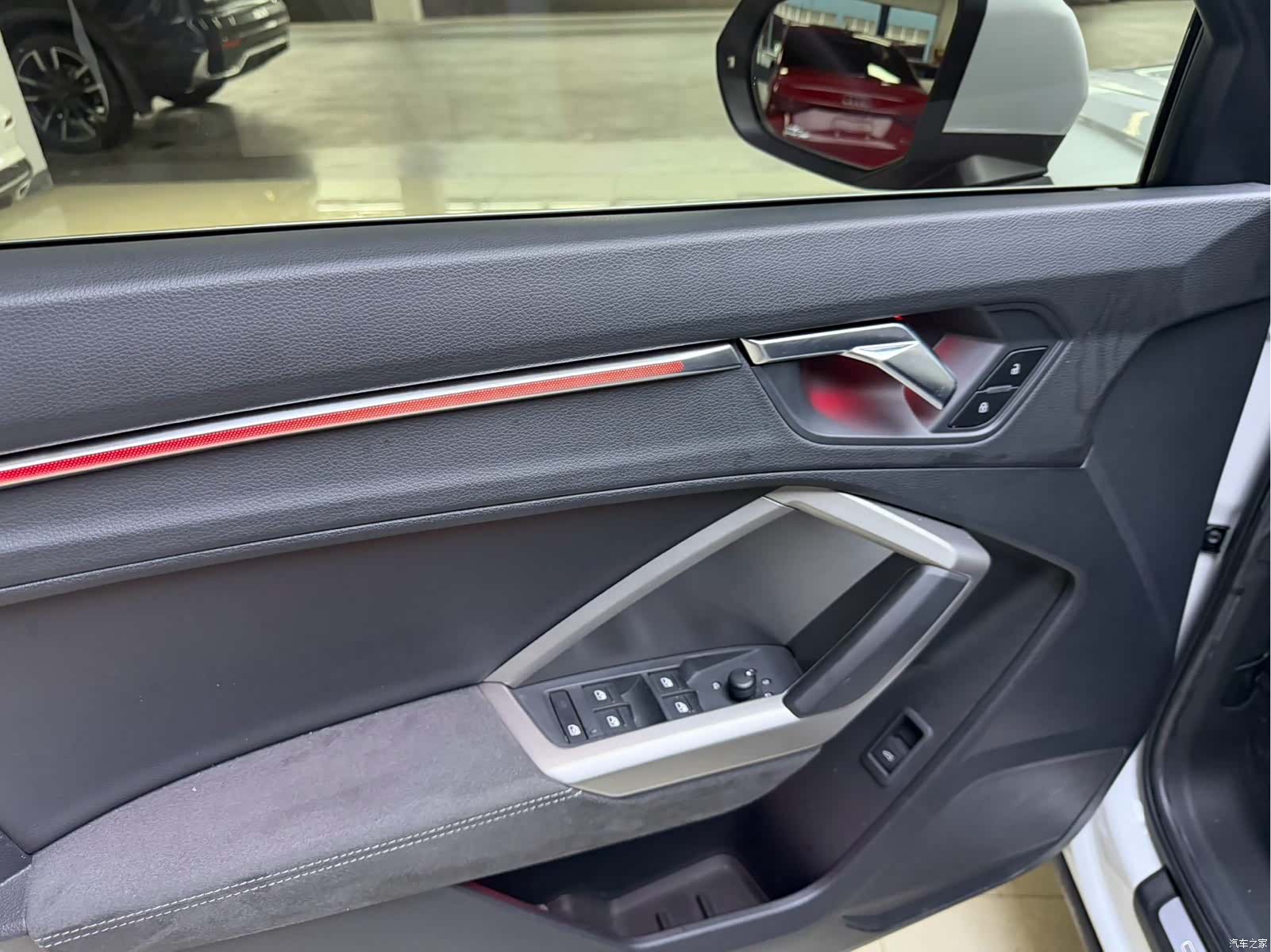 Audi Q3, 2022 9