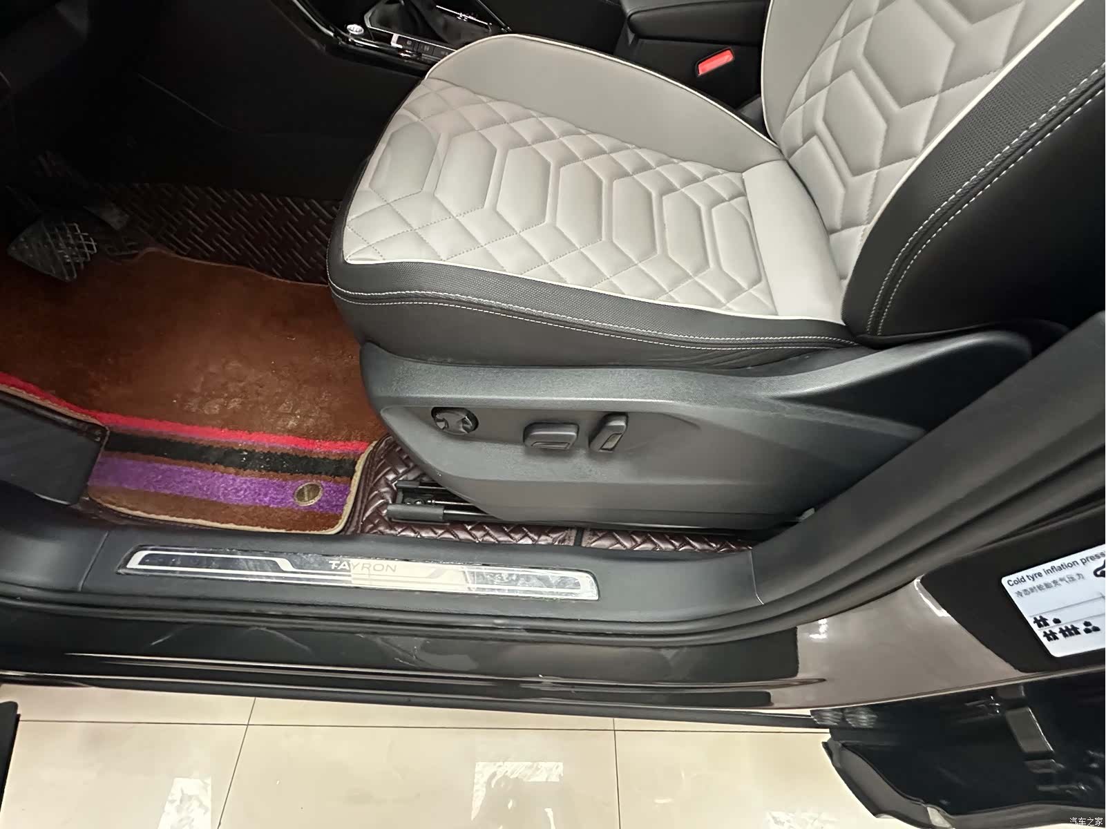 Volkswagen Tayron, 2023 10