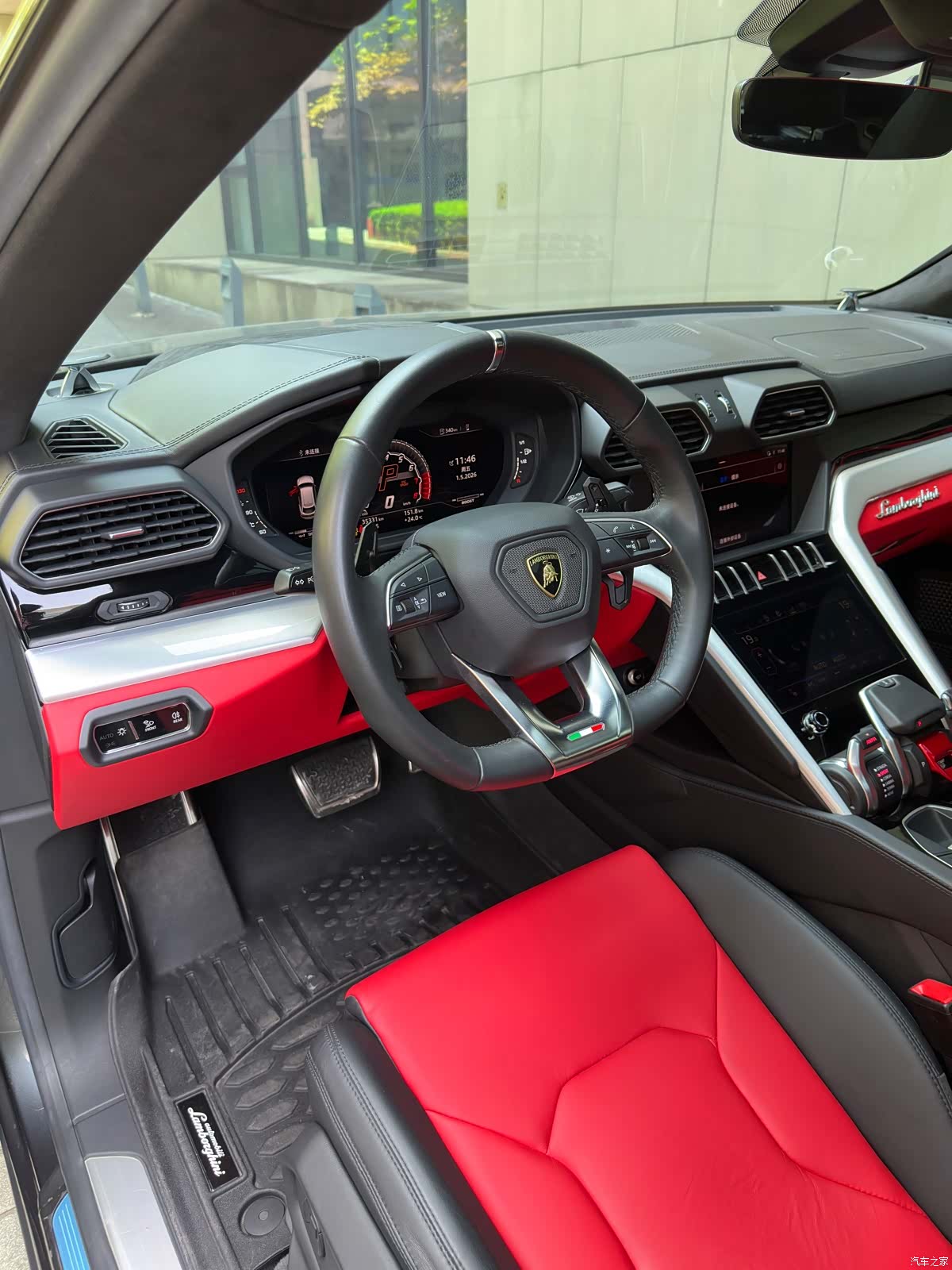 Lamborghini Urus, 2019 9