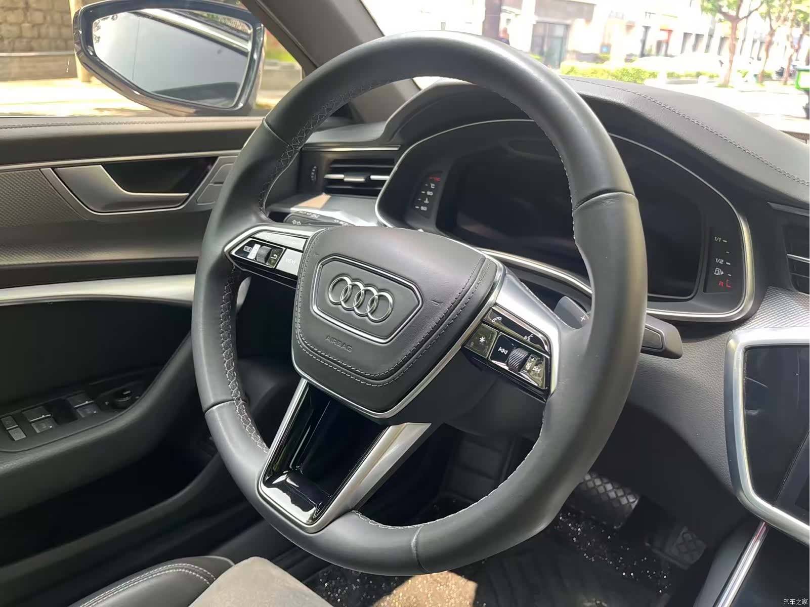 Audi A6L, 2023 4