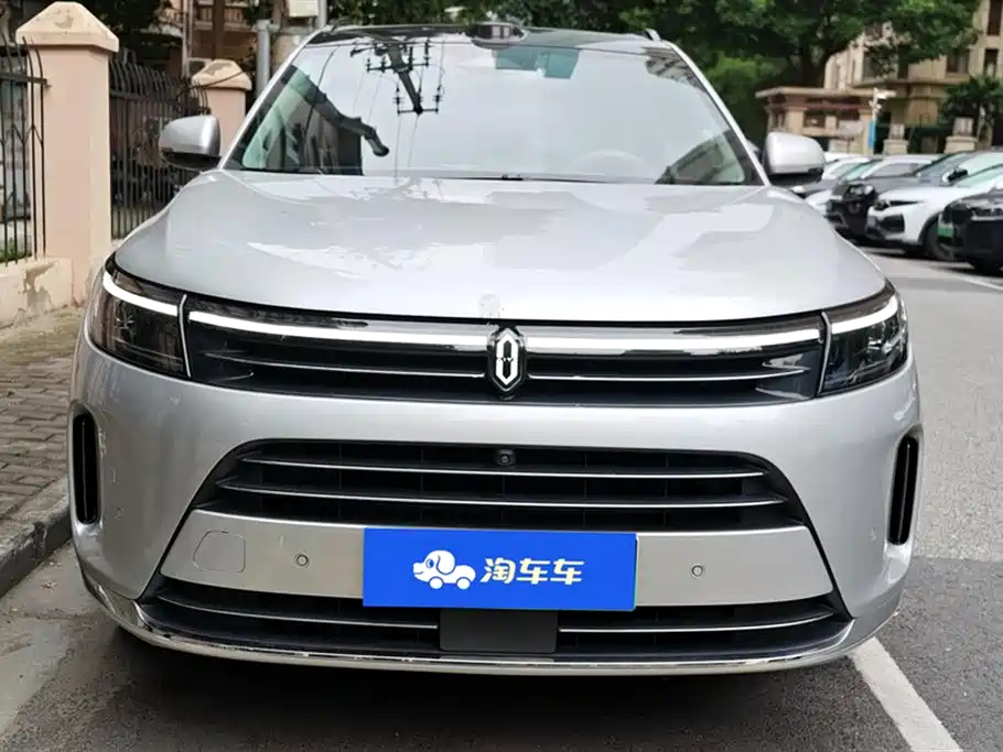 AITO Ask the world M7