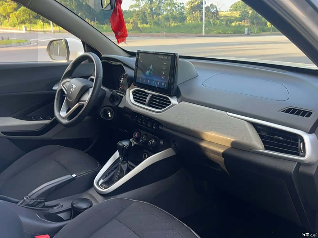 Wuling 510, 2020 16