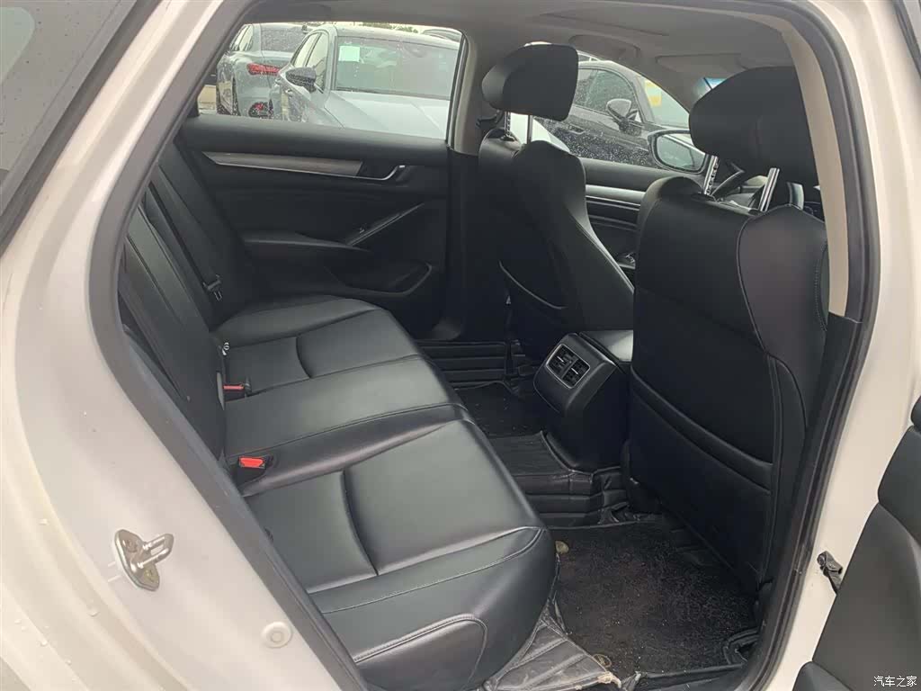 Honda Accord, 2018 9