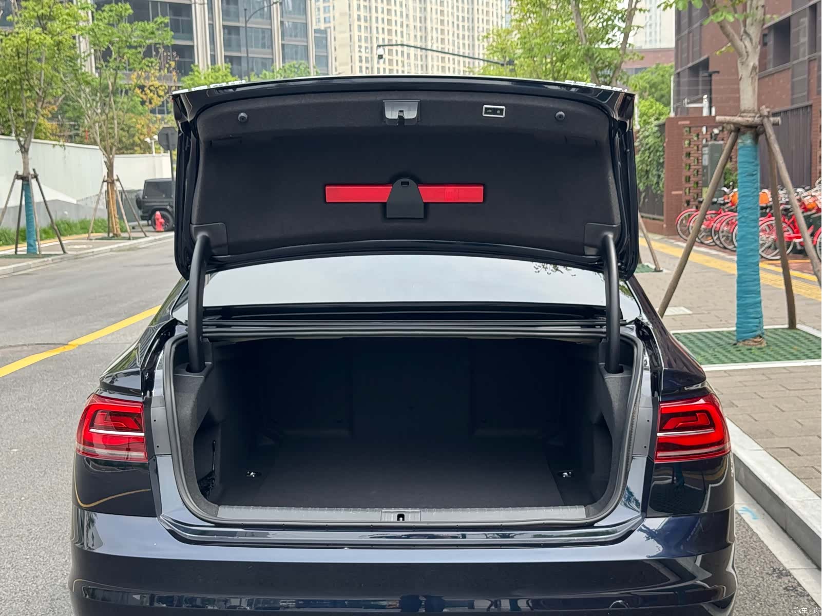 Volkswagen Phideon, 2022 26