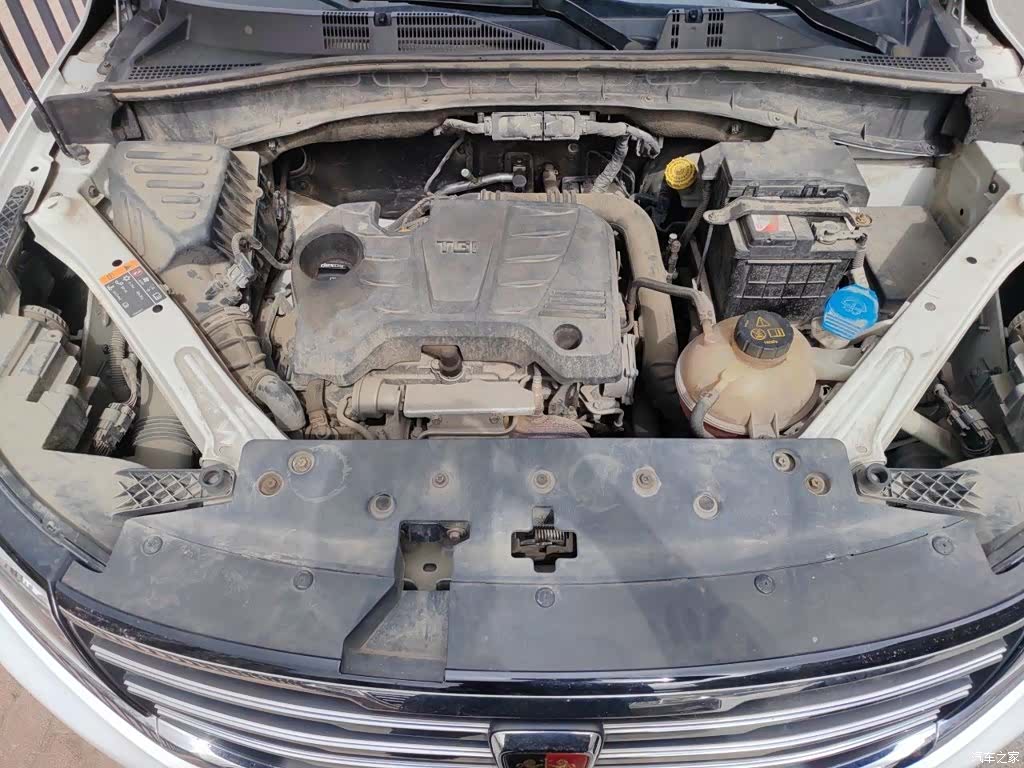 Roewe RX5, 2016 11