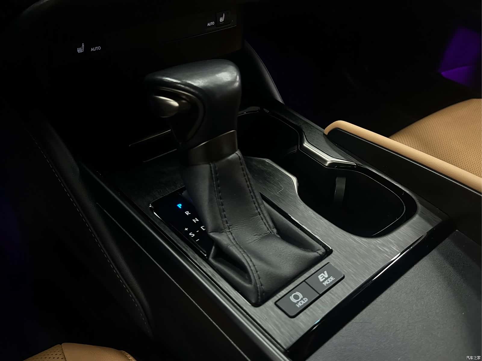 Lexus ES, 2023 8