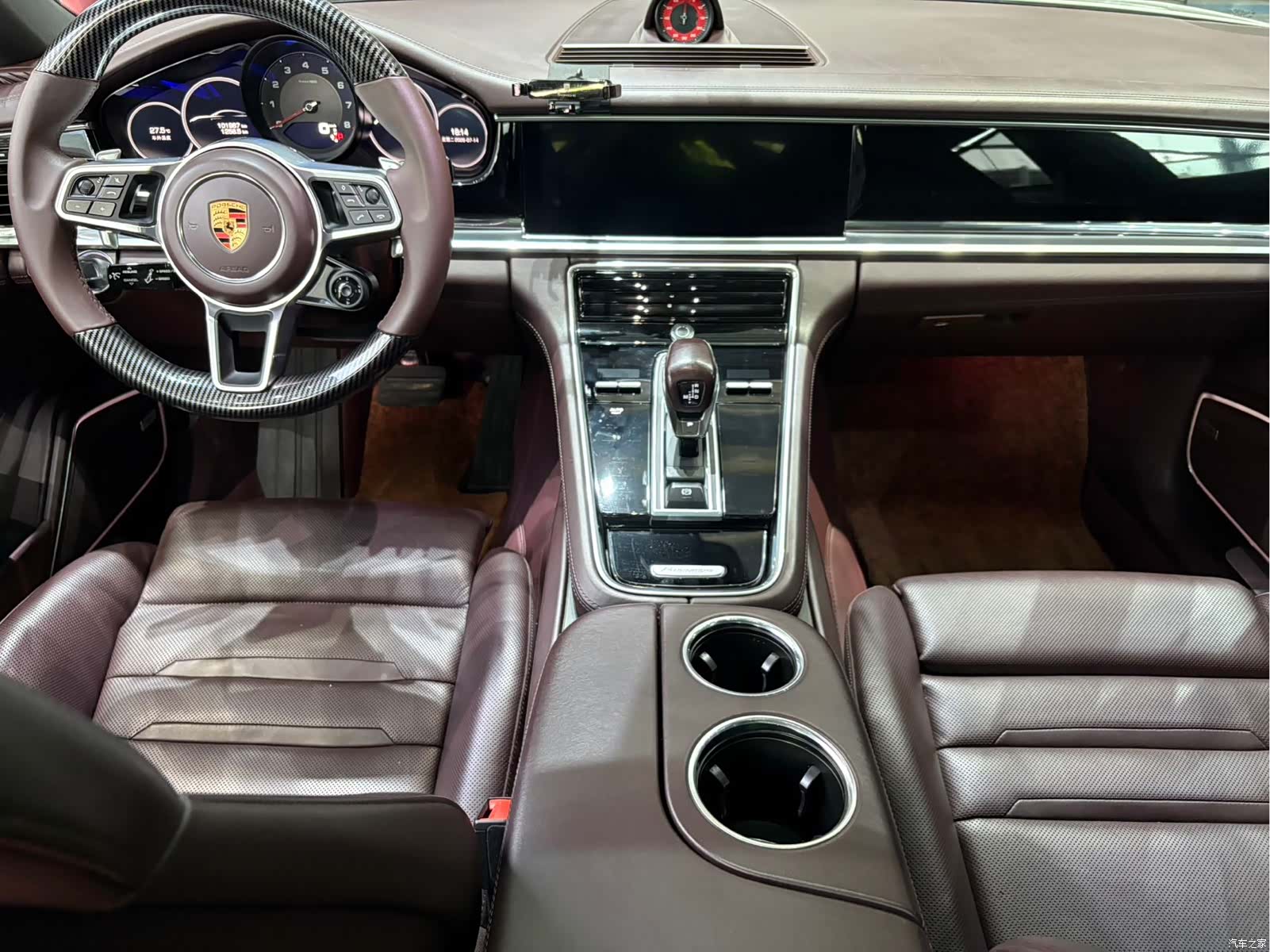 Porsche Panamera, 2018 9