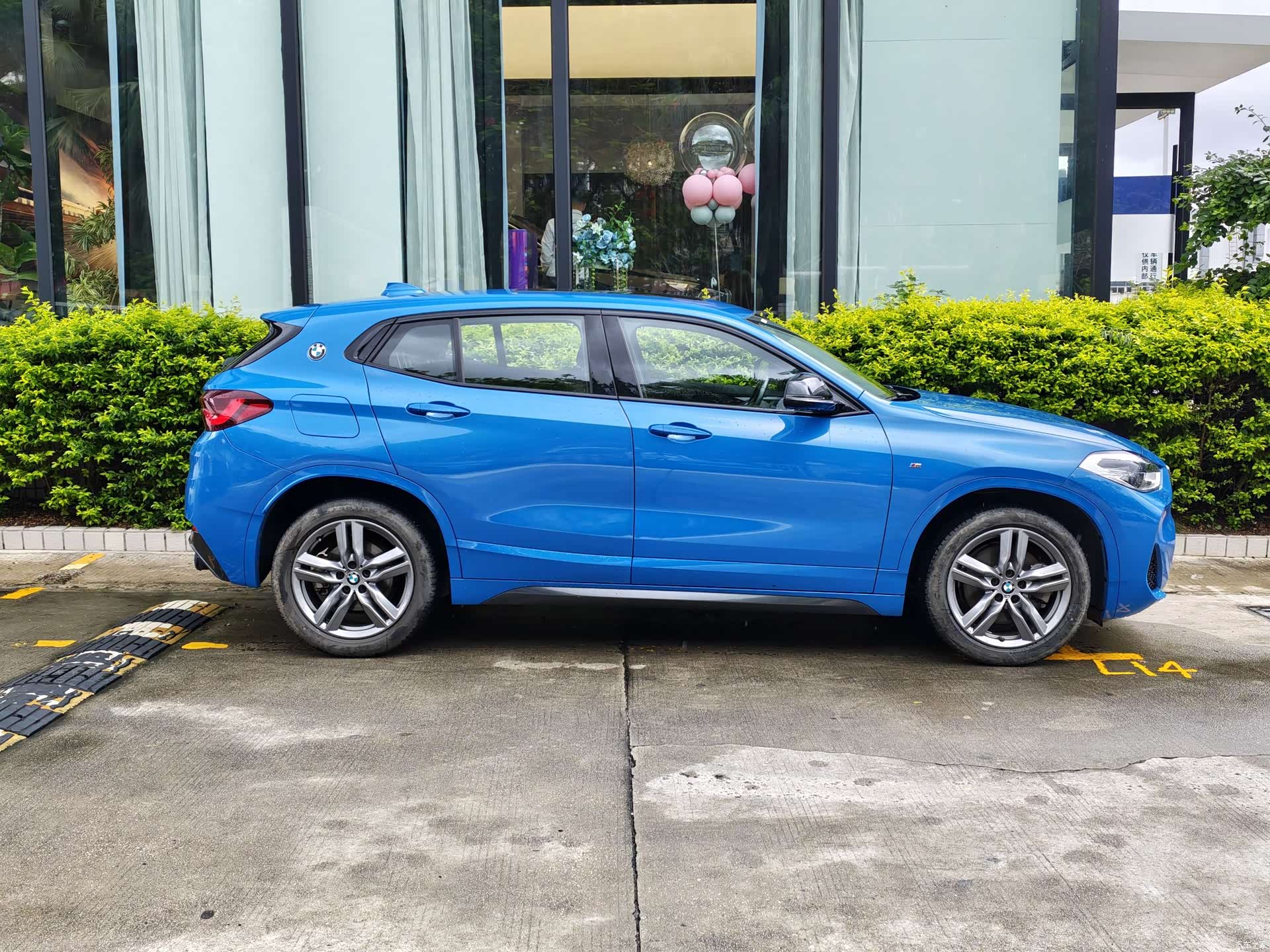 BMW X2, 2023 все фото
