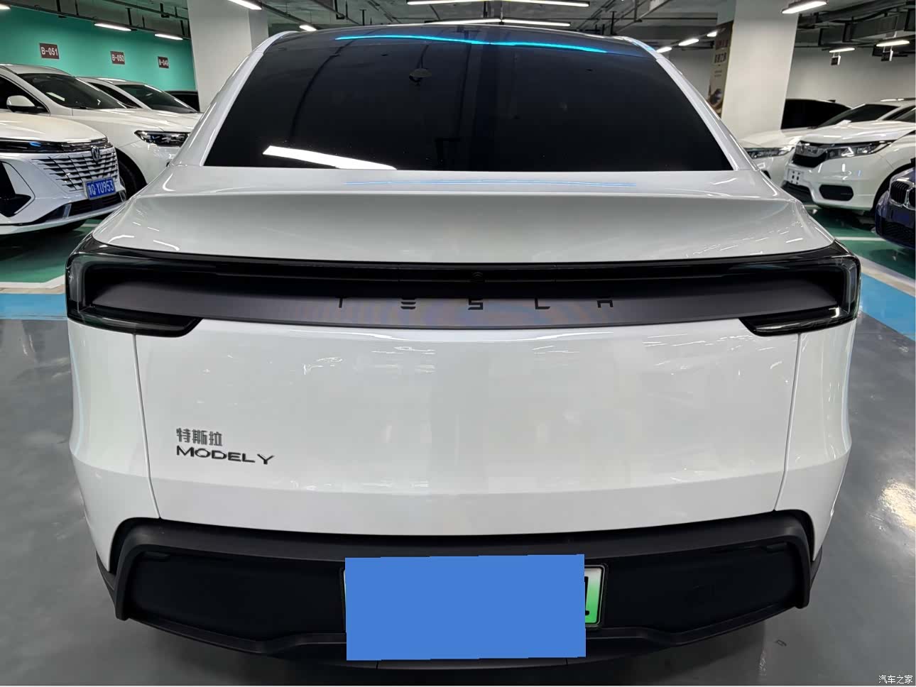 Tesla Model Y, 2025 21