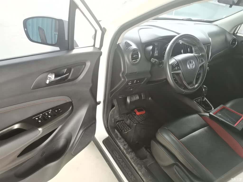 Changan CS15, 2017 16