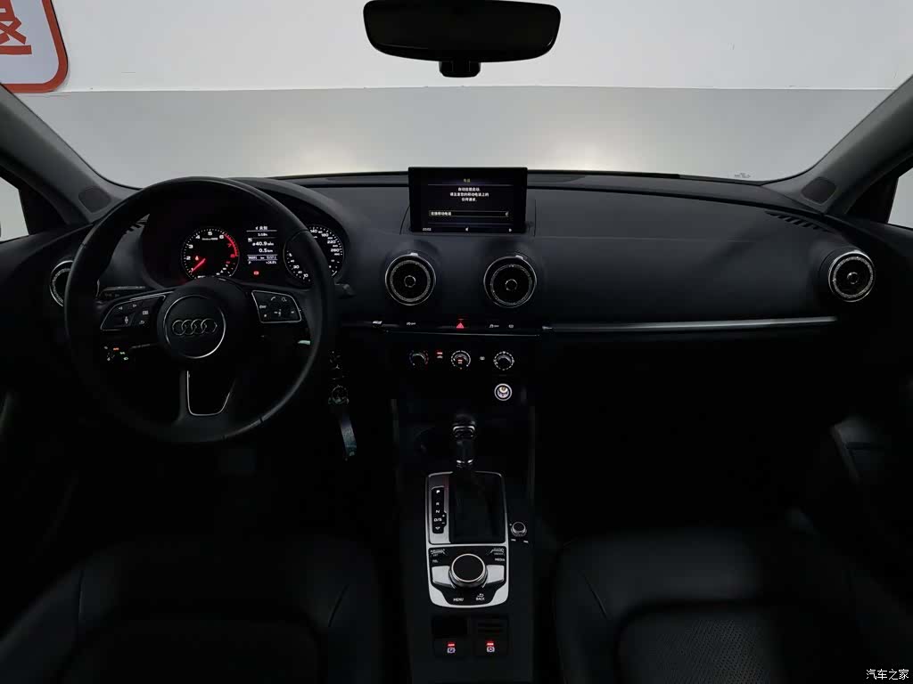 Audi A3, 2020 все фото