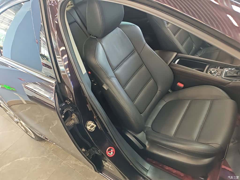 Mazda Atenza, 2018 25