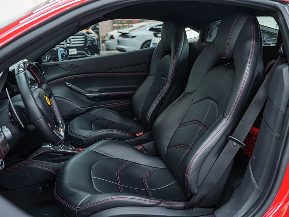 Ferrari 488