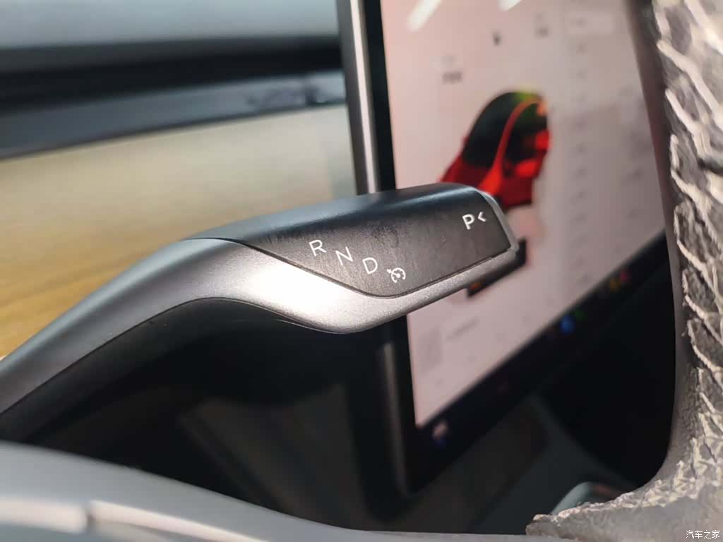 Tesla Model Y, 2022 14
