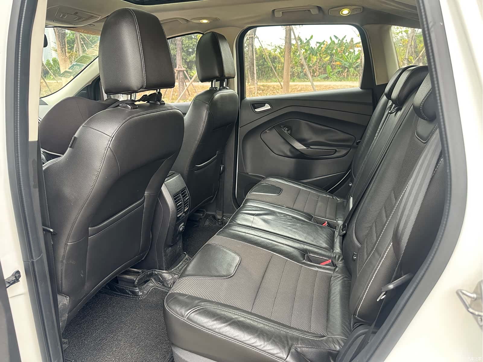 Ford Kuga, 2016 9