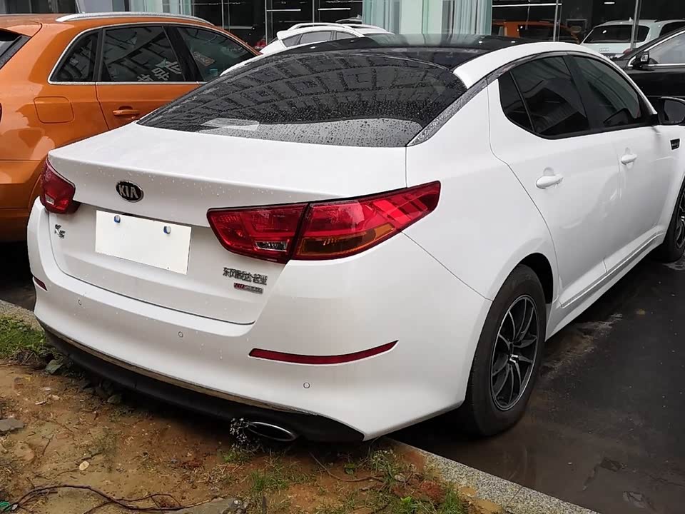 Kia K5