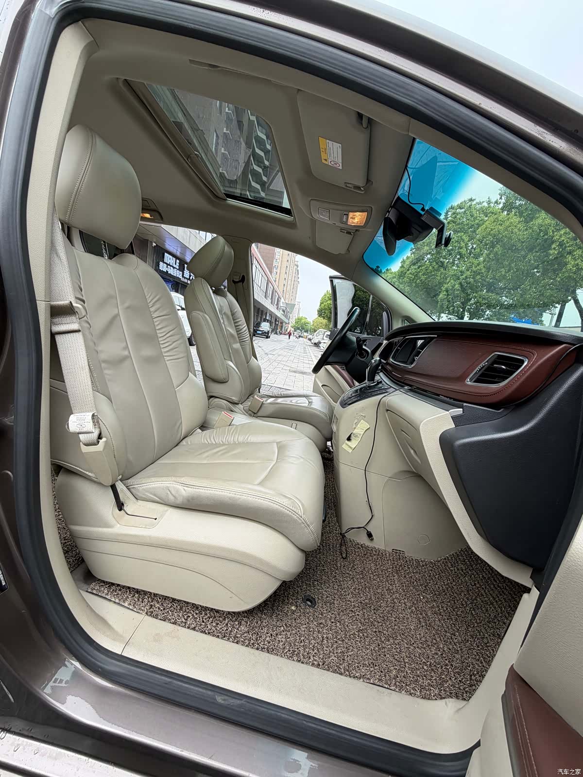 Buick GL8, 2018 15