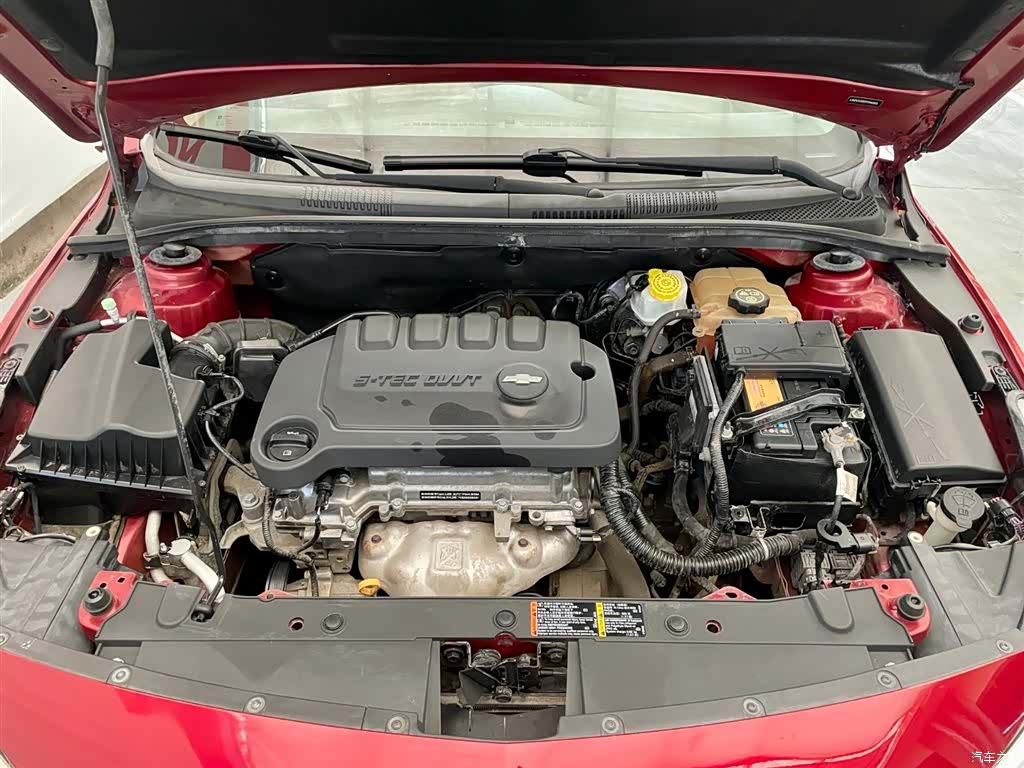 Chevrolet SE, 2015 16