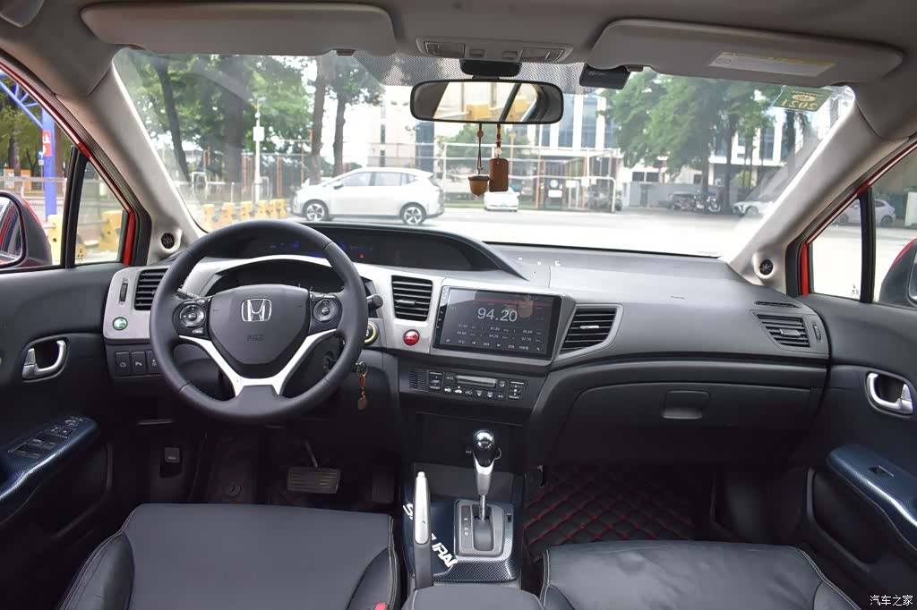 Honda Civic, 2012 13
