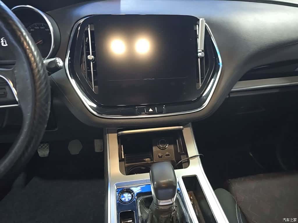 Jetour X70, 2021 10
