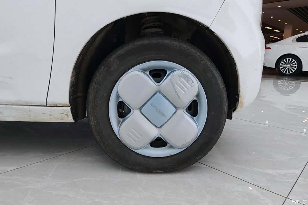 Geely Panda, 2025 6
