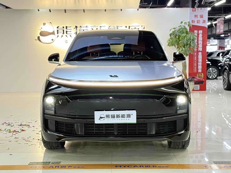 Li Auto Ideal L8