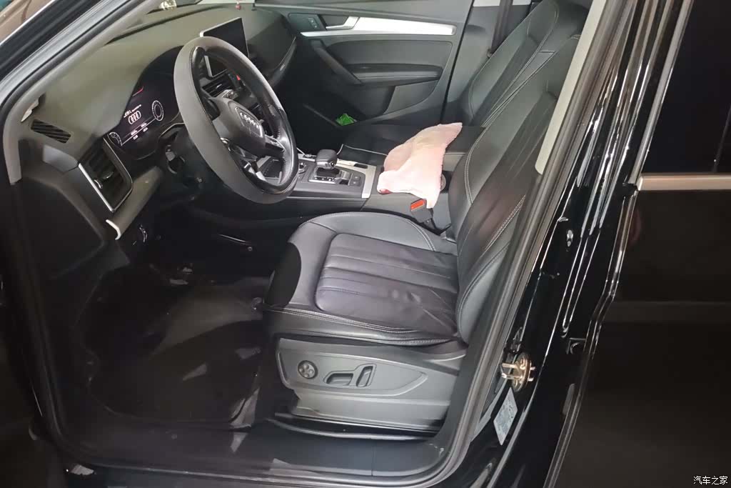 Audi Q5L, 2021 9