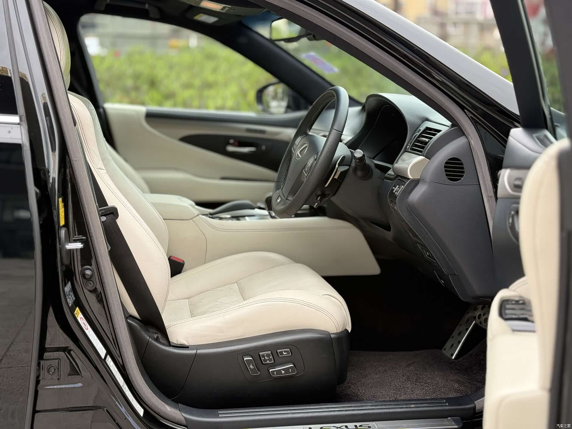 Lexus LS, 2013 все фото