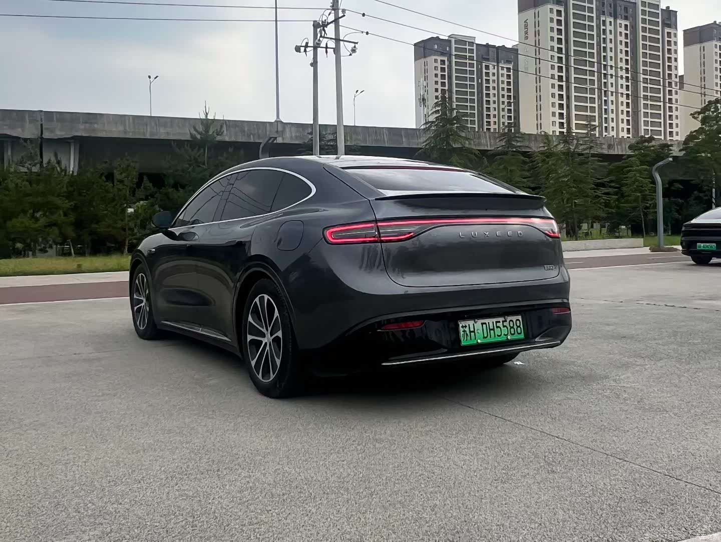 Luxeed R7, 2025 4
