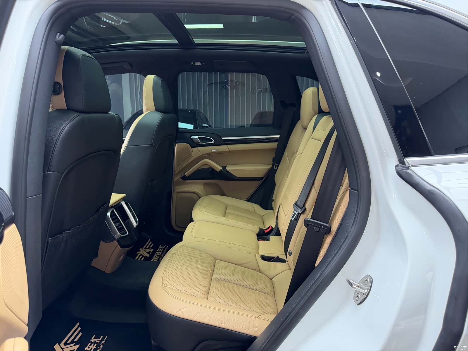 Porsche Cayenne, 2015 33