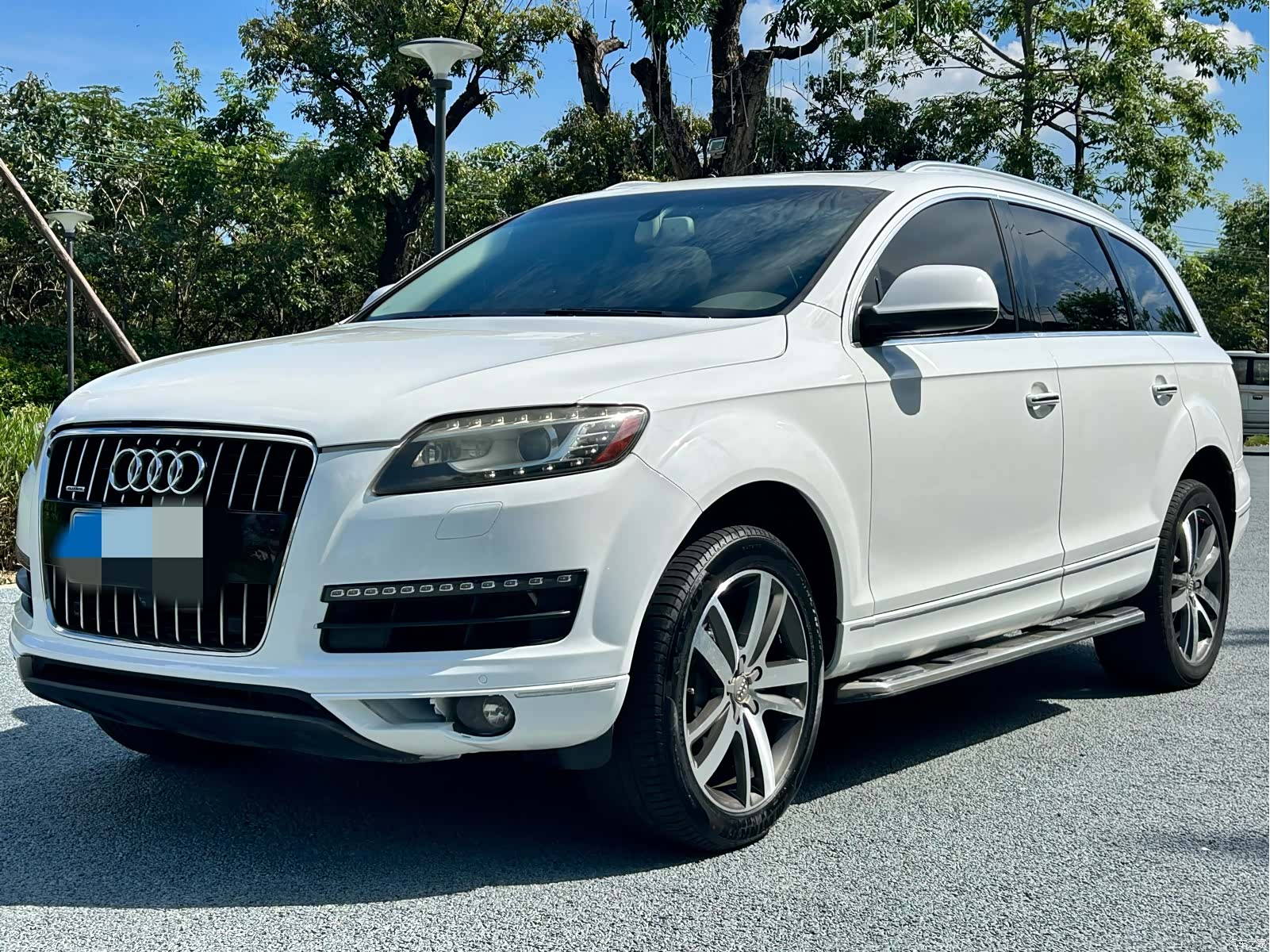 Audi Q7, 2014 1