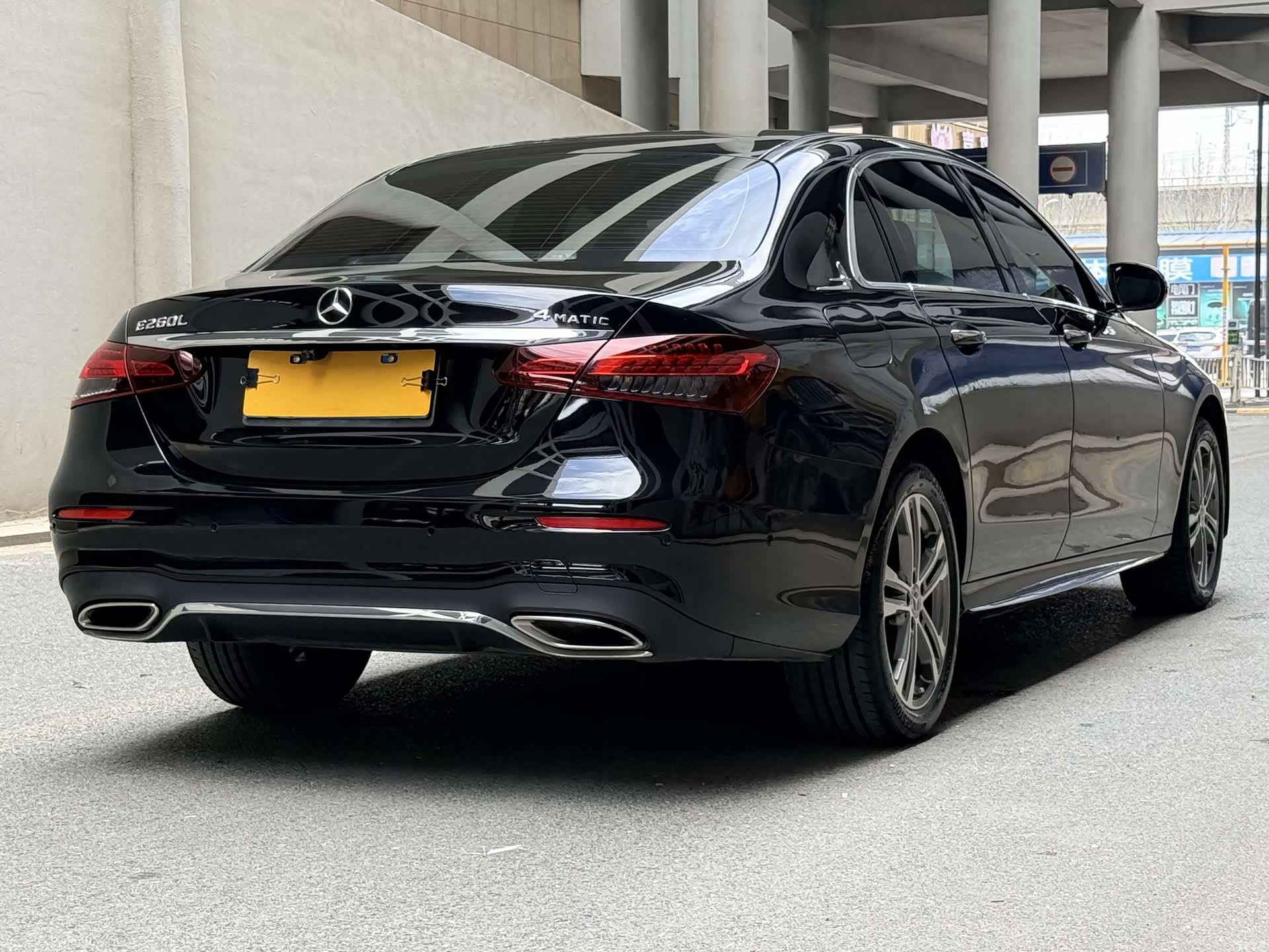 Mercedes-Benz E-Class, 2021 4