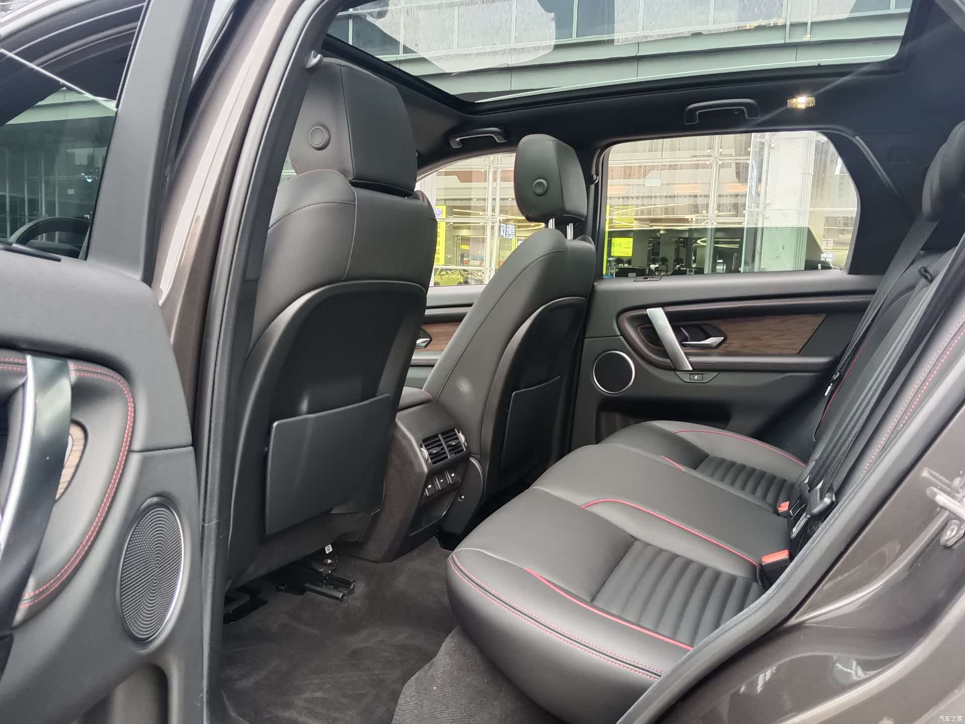 Land Rover Discovery, 2022 10