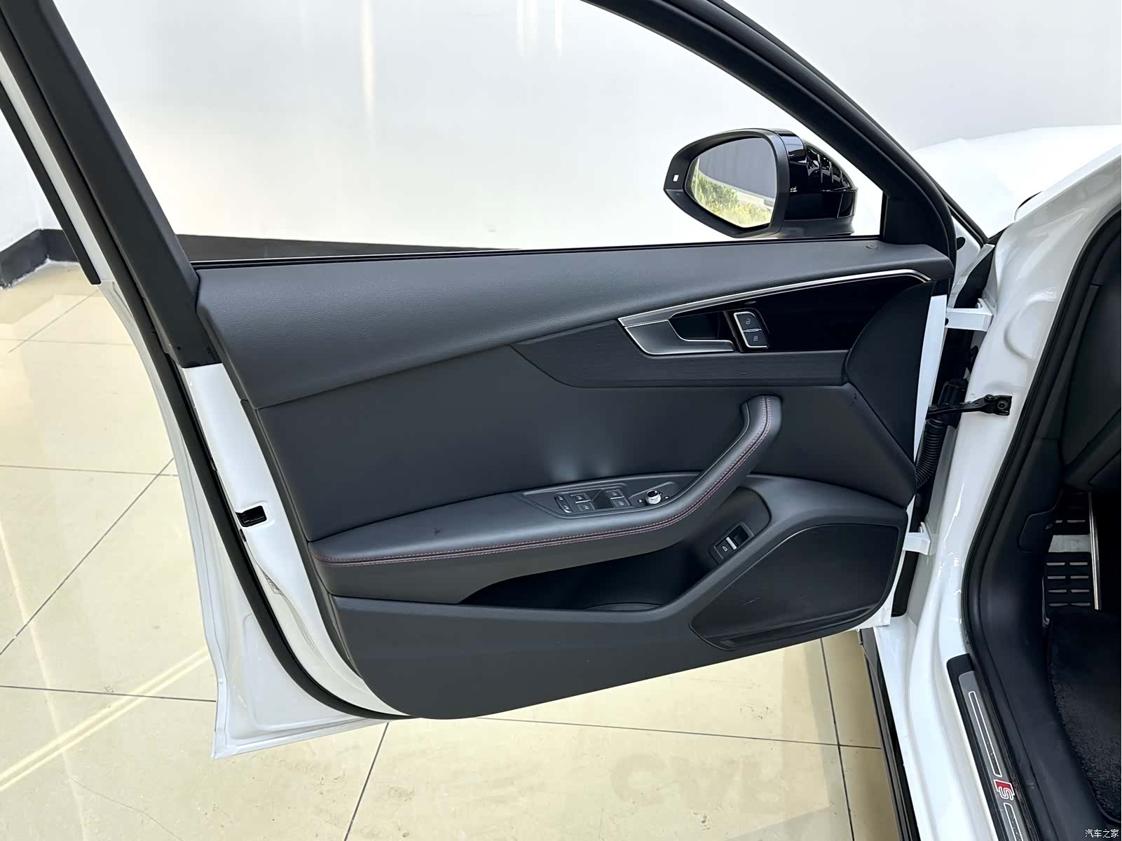 Audi A4L, 2025 17