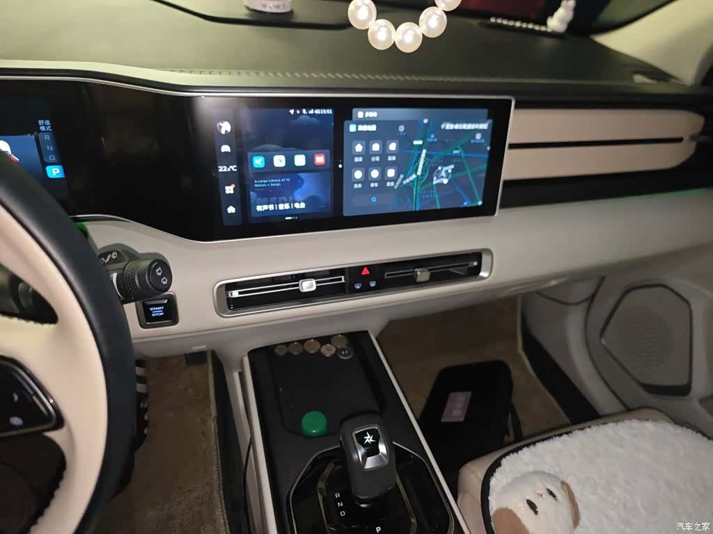Geely Icon, 2024 14