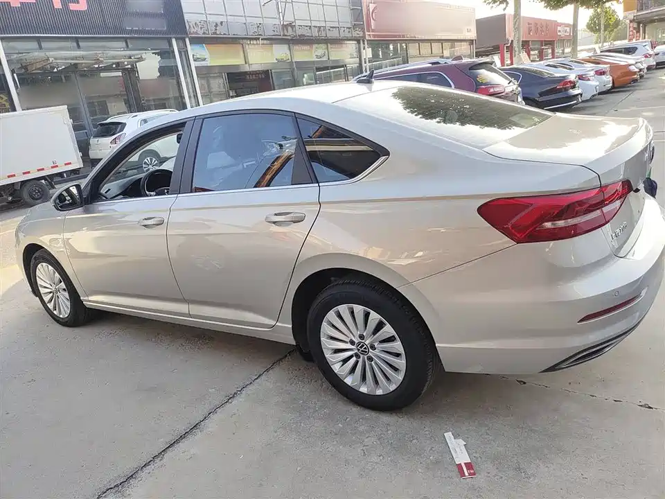 Volkswagen Lavida