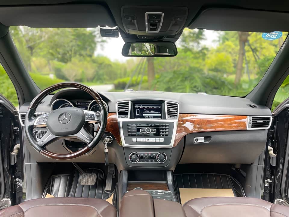 Mercedes-Benz M class