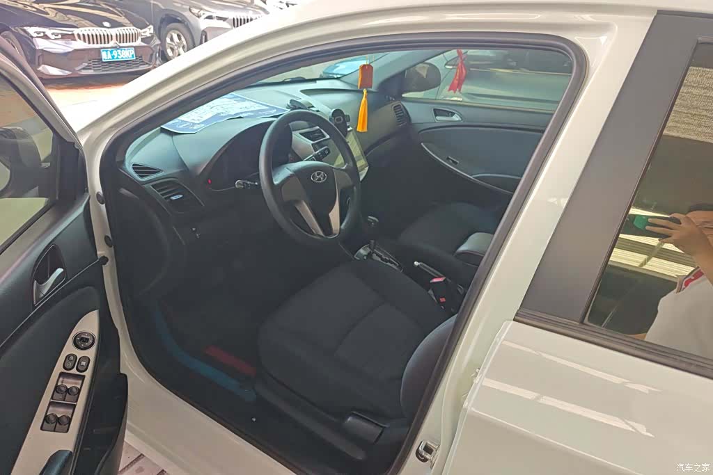 Hyundai GLX, 2017 9