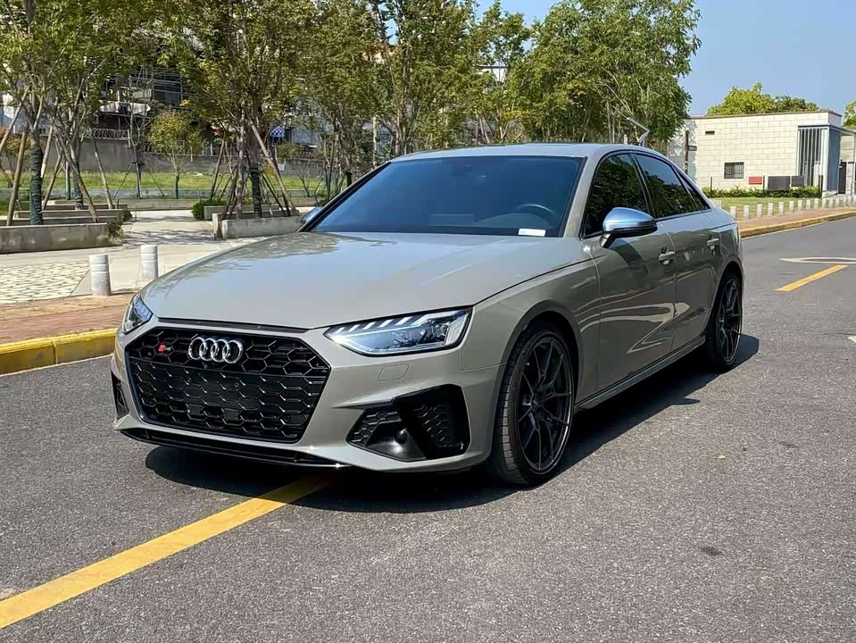 Audi S4 Audi S4