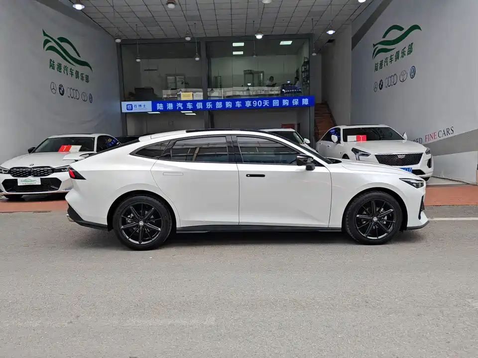 Changan UNI-V