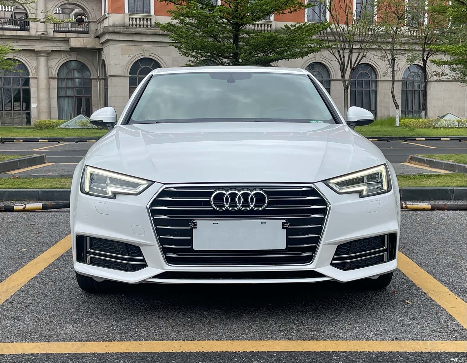Audi A4L, 2019 2